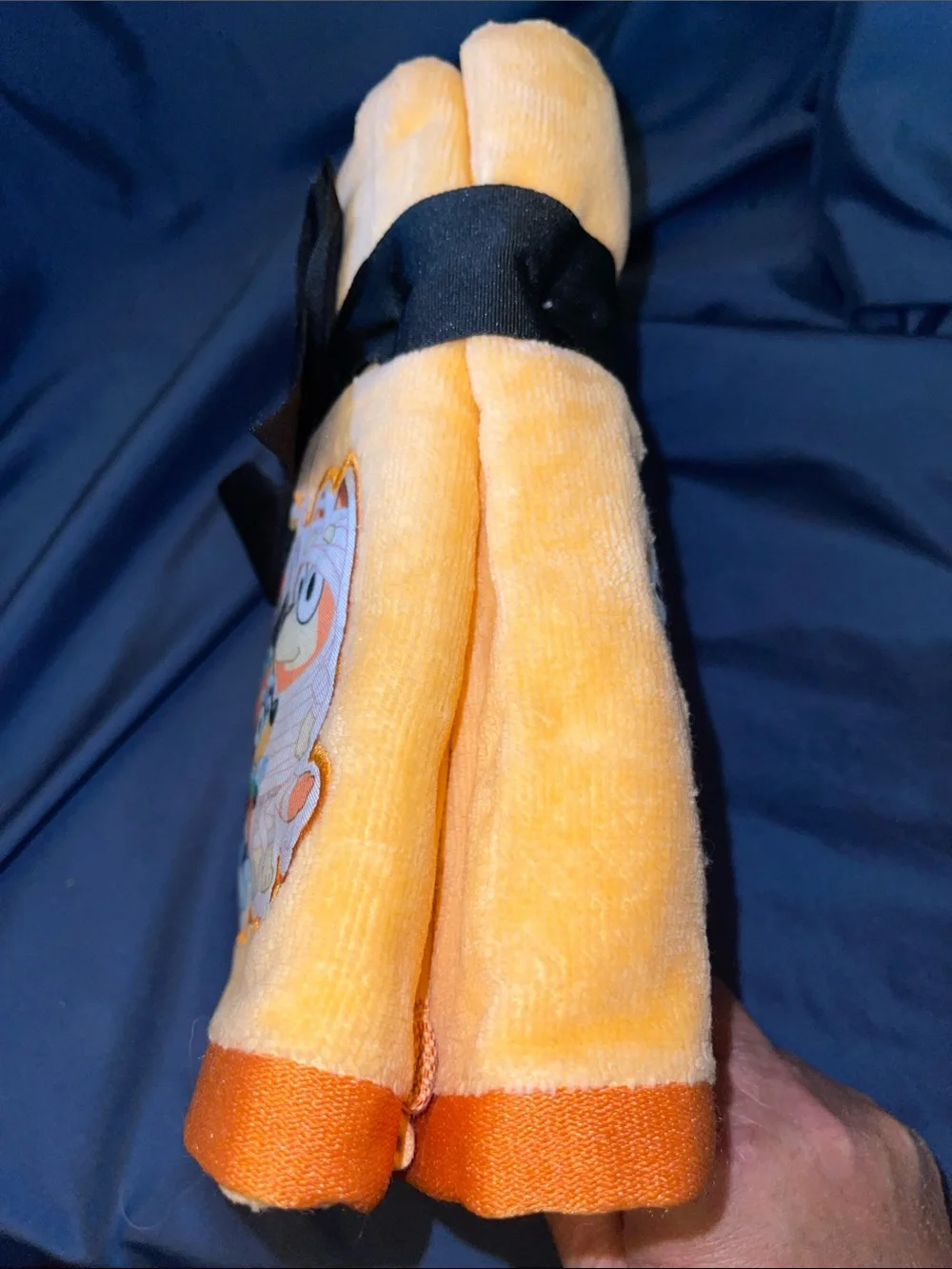 Bluey - Halloween Themed Hand Towels with Bluey & Friends in Costumes
